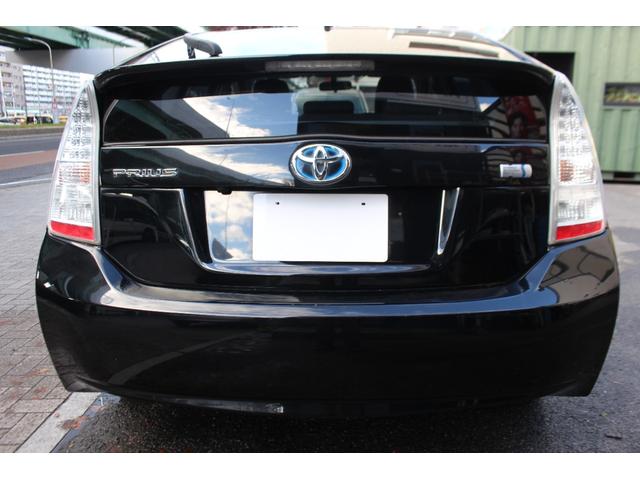 プリウス S 検査9年12月/1オーナー/禁煙車/整備記録簿/社外ナビ/TV/バックカメラ/ビルトインETC/スマートキー/タイミングチェーン車(15枚目)