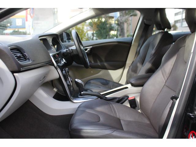 Ｖ４０ Ｔ４　ＳＥ　検査８年６月／レザーシート／パノラマガラスルーフ／純正ナビ／ＴＶ／バックモニター（42枚目）