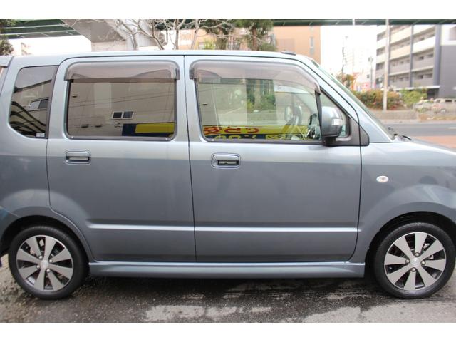 ＡＺワゴン カスタムスタイルＴ　検査９年２月／走行８８１００ｋｍ／ターボ車／純正アルミ／純正フルエアロ／タイミングチェーン車両（16枚目）