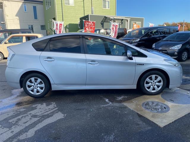 プリウス G バックカメラ ナビ TV クリアランスソナー オートクルーズコントロール オートライト サンルーフ スマートキー 電動格納ミラー CVT 盗難防止システム 衝突安全ボディ ABS ESC CD(14枚目)