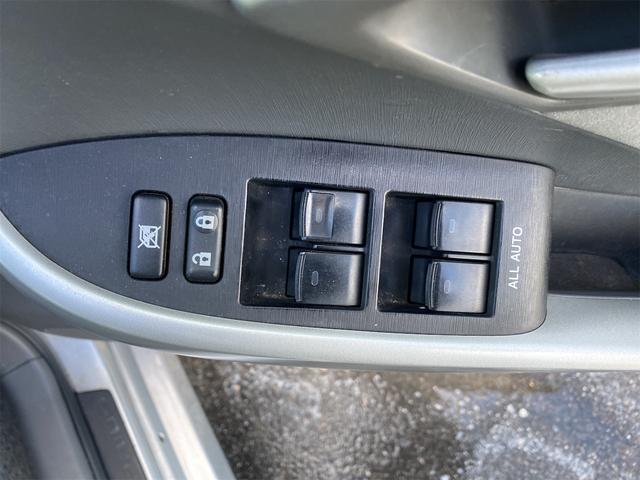 プリウス G バックカメラ ナビ TV クリアランスソナー オートクルーズコントロール オートライト サンルーフ スマートキー 電動格納ミラー CVT 盗難防止システム 衝突安全ボディ ABS ESC CD(38枚目)