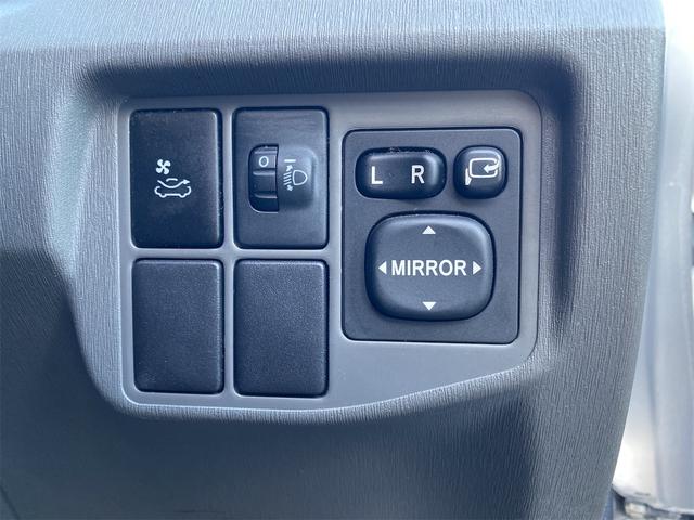 プリウス G バックカメラ ナビ TV クリアランスソナー オートクルーズコントロール オートライト サンルーフ スマートキー 電動格納ミラー CVT 盗難防止システム 衝突安全ボディ ABS ESC CD(53枚目)