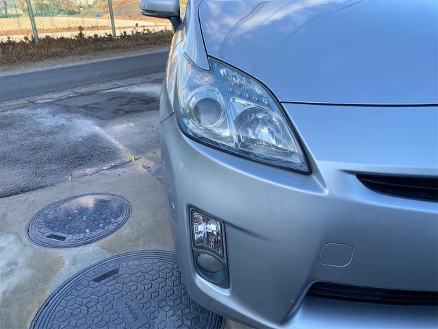 プリウス G バックカメラ ナビ TV クリアランスソナー オートクルーズコントロール オートライト サンルーフ スマートキー 電動格納ミラー CVT 盗難防止システム 衝突安全ボディ ABS ESC CD(60枚目)