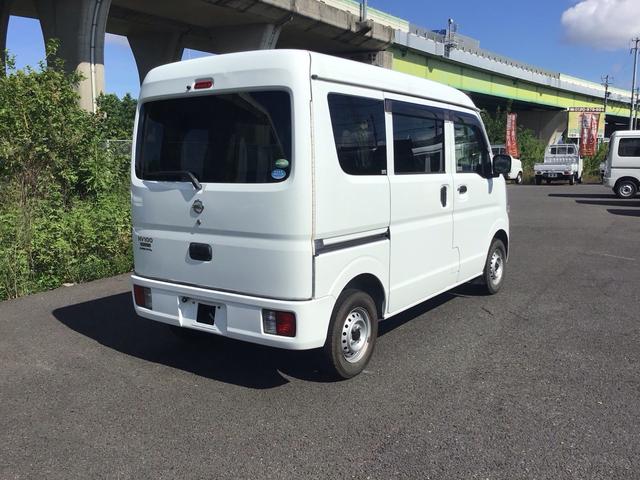 日産 ＮＶ１００クリッパーバン