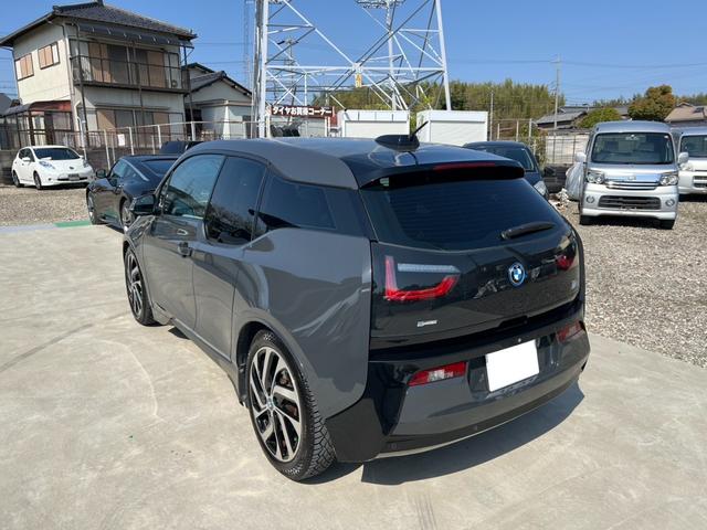 ｉ３ レンジ・エクステンダー装備車　レンジ・エクステンダー装備車（４名）ＬＥＤヘッド　ＨＤＤナビ　バックカメラ　ＤＴＶ　ＥＴＣ（5枚目）