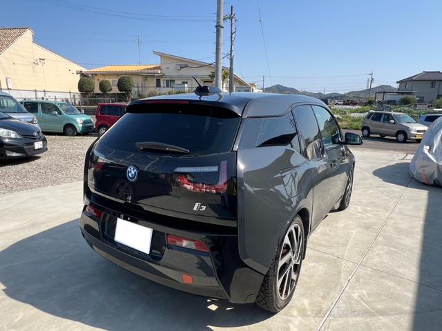 ｉ３ レンジ・エクステンダー装備車　レンジ・エクステンダー装備車（４名）ＬＥＤヘッド　ＨＤＤナビ　バックカメラ　ＤＴＶ　ＥＴＣ（7枚目）