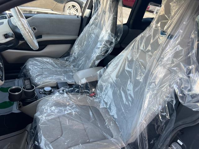 ｉ３ レンジ・エクステンダー装備車　レンジ・エクステンダー装備車（４名）ＬＥＤヘッド　ＨＤＤナビ　バックカメラ　ＤＴＶ　ＥＴＣ（13枚目）