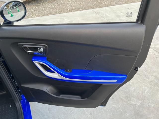 *その他 　ＭｏｂｉＺｏ　ＰＬＵＳ　鉛ＢＴ２０２６最新ＥＶミニカー　モビゾー　ｅ－５６０タケオカＹａｎｋｉヤンキＥｓｐａエスパＭｏｂｉｔａ　モビータ　コムス　ＫＧモータース　ｍｉｂｏｔ　速度５５ｍ航続距離８０ｋｍ（13枚目）