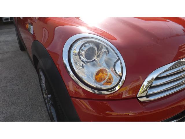 MINI クーパー HIDヘッドライト・ETC車載器・規格外17インチアルミ・プッシュスタート・CD・ラジオ・AUX・オートエアコン・MTモード付AT・イルミネーション(35枚目)