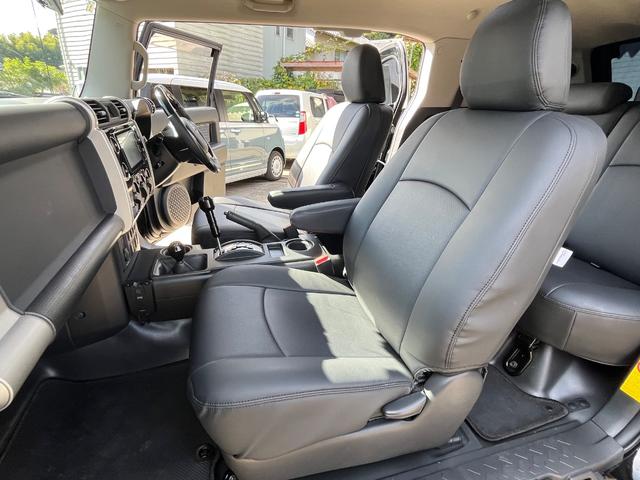 FJクルーザー ブラックカラーパッケージ BFグッドリッチオールテレーン社外ステアリングクラッツィオシートカバーデジタルインナーミラードラレコリヤデフロックA-TRACリヤコーナーセンサー(20枚目)