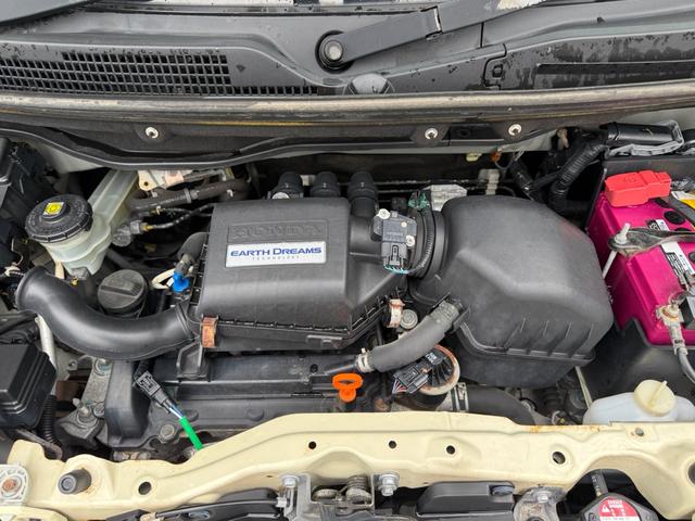 Ｎ－ＢＯＸ Ｇ　車検２年付き　スマキ－　ＡＵＴＯエアコン　イモビライザー　フロントベンチシート　ＷエアＢ　エアＢ　キーフリーシステム　衝突安全ボディ　ＰＷ　横滑防止　ＡＢＳ　パワーステアリング　アイドリングストップ車（5枚目）