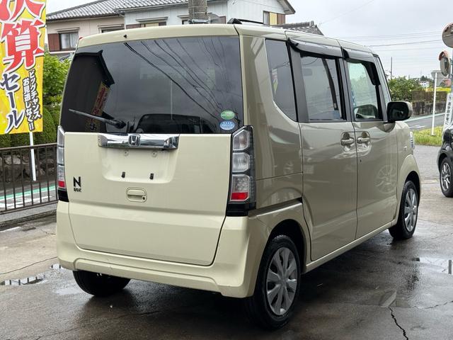 Ｎ－ＢＯＸ Ｇ　車検２年付き　スマキ－　ＡＵＴＯエアコン　イモビライザー　フロントベンチシート　ＷエアＢ　エアＢ　キーフリーシステム　衝突安全ボディ　ＰＷ　横滑防止　ＡＢＳ　パワーステアリング　アイドリングストップ車（12枚目）