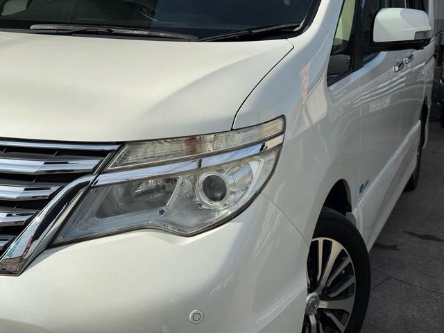 セレナ ハイウェイスターＳ－ＨＶアドバンスドセーフティパック　車検整備付き　フロントカメラ　３列　衝突軽減Ｂ　パワーステアリング　フルフラット　オートクルーズ　盗難防止装置　スマートキー　キーフリー　寒冷地仕様　アイドリングストップ　ＡＢＳ　サイドカメラ　ＰＷ（3枚目）