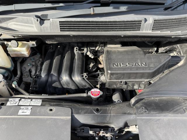 セレナ ハイウェイスターＳ－ＨＶアドバンスドセーフティパック　車検整備付き　フロントカメラ　３列　衝突軽減Ｂ　パワーステアリング　フルフラット　オートクルーズ　盗難防止装置　スマートキー　キーフリー　寒冷地仕様　アイドリングストップ　ＡＢＳ　サイドカメラ　ＰＷ（6枚目）