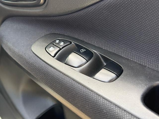 セレナ ハイウェイスターＳ－ＨＶアドバンスドセーフティパック　車検整備付き　フロントカメラ　３列　衝突軽減Ｂ　パワーステアリング　フルフラット　オートクルーズ　盗難防止装置　スマートキー　キーフリー　寒冷地仕様　アイドリングストップ　ＡＢＳ　サイドカメラ　ＰＷ（39枚目）