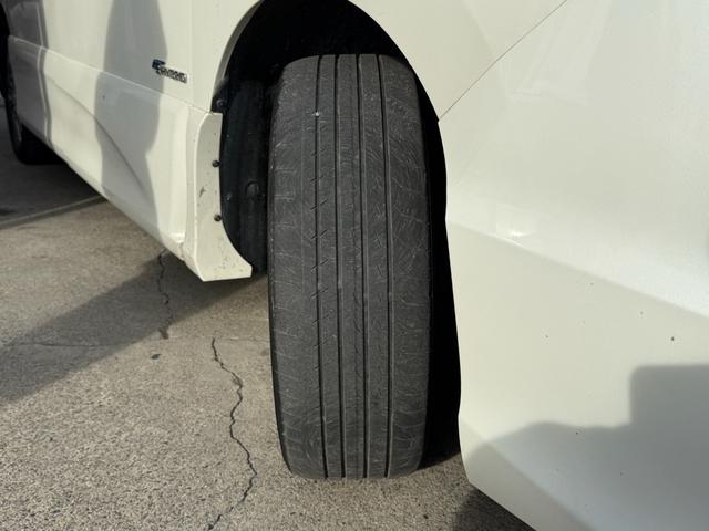セレナ ハイウェイスターＳ－ＨＶアドバンスドセーフティパック　車検整備付き　フロントカメラ　３列　衝突軽減Ｂ　パワーステアリング　フルフラット　オートクルーズ　盗難防止装置　スマートキー　キーフリー　寒冷地仕様　アイドリングストップ　ＡＢＳ　サイドカメラ　ＰＷ（67枚目）