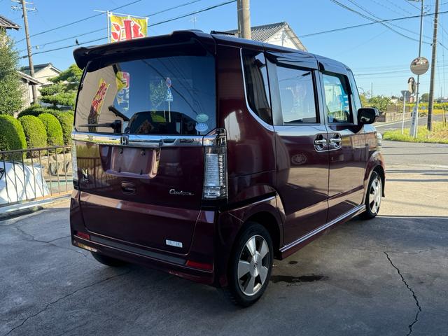 Ｎ－ＢＯＸカスタム Ｇ・Ｌパッケージ　車検整備付き　アイドリングストップ車　スマキ－　フロントベンチシート　パワーウィンドウ　盗難防止システム　オートエアコン　パワステ　キーレスエントリー　両席エアバック　横滑り防止　運転席エアバック（14枚目）