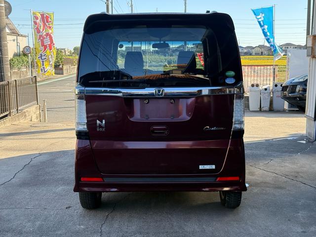 Ｎ－ＢＯＸカスタム Ｇ・Ｌパッケージ　車検整備付き　アイドリングストップ車　スマキ－　フロントベンチシート　パワーウィンドウ　盗難防止システム　オートエアコン　パワステ　キーレスエントリー　両席エアバック　横滑り防止　運転席エアバック（16枚目）