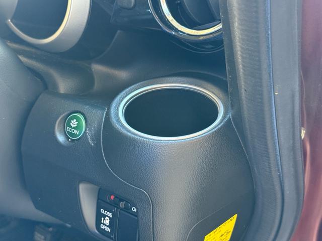 Ｎ－ＢＯＸカスタム Ｇ・Ｌパッケージ　車検整備付き　アイドリングストップ車　スマキ－　フロントベンチシート　パワーウィンドウ　盗難防止システム　オートエアコン　パワステ　キーレスエントリー　両席エアバック　横滑り防止　運転席エアバック（39枚目）