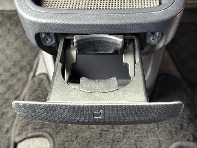 ソリオ Xアイドリングストップ 車検整備付き ABS アイドリング キーレス スマキー セキュリティアラーム パワステ 全席PW 助手席エアバッグ 衝突安全ボディ 運転席エアバッグ AAC(42枚目)