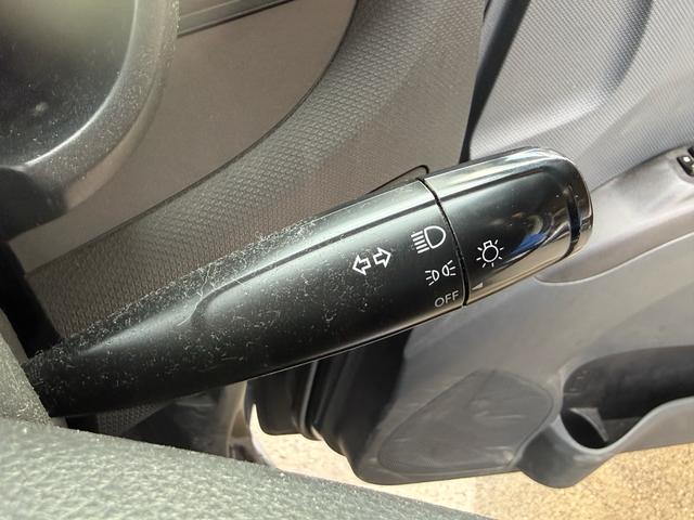 ソリオ Xアイドリングストップ 車検整備付き ABS アイドリング キーレス スマキー セキュリティアラーム パワステ 全席PW 助手席エアバッグ 衝突安全ボディ 運転席エアバッグ AAC(48枚目)