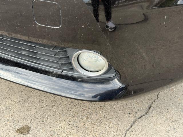 プリウスアルファ Ｓ　チューン　ブラック　車検整備付き　ＰＷ　フルフラット　セキュリティー　横滑り防止　スマートキープッシュスタート　キーレスエントリー　サイドカーテンエアバック　デュアルエアバッグ　衝突安全ボディ　アイドリングストップ（4枚目）