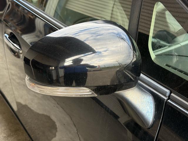 プリウスアルファ Ｓ　チューン　ブラック　車検整備付き　ＰＷ　フルフラット　セキュリティー　横滑り防止　スマートキープッシュスタート　キーレスエントリー　サイドカーテンエアバック　デュアルエアバッグ　衝突安全ボディ　アイドリングストップ（10枚目）