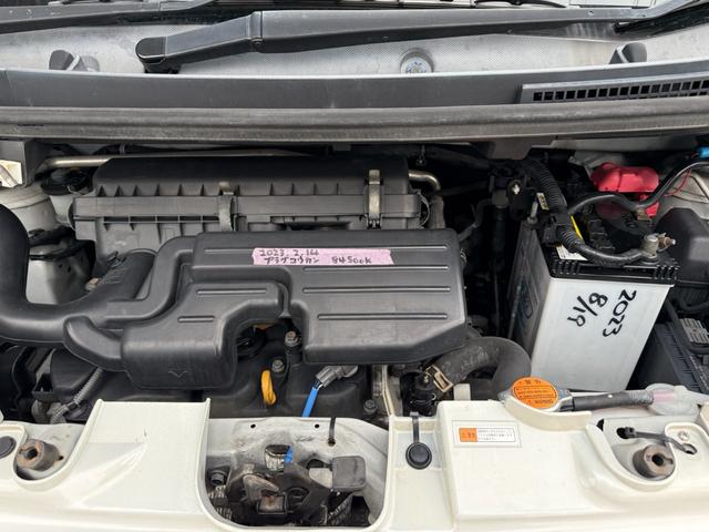 タントエグゼ カスタムG 車検整備付き インテリジェントキー セキュリティ エアバック キーレスエントリ フルフラットシート 衝突安全ボディ Wエアバッグ パワーステアリング パワーウィンドウ ABS エアコン ECOアイドル(6枚目)