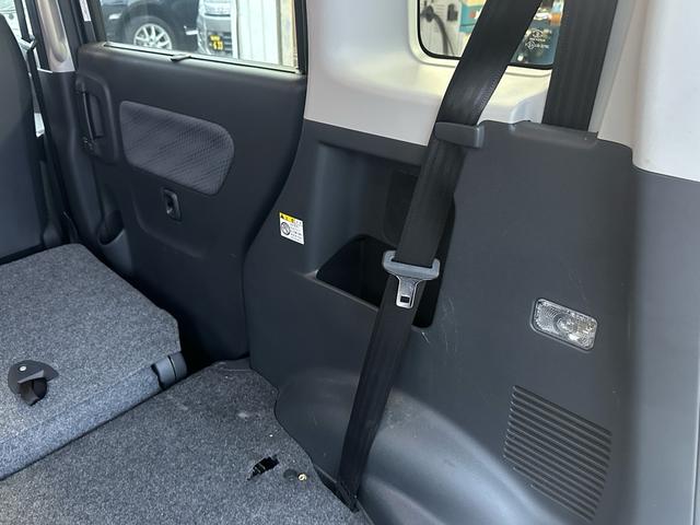 スペーシア Xリミテッド 車検整備付き プリクラッシュセーフティ ベンチ席 全席PW 横滑防止装置 AAC Sキー アイスト Wエアバック 盗難警報装置 前席シートヒーター キーレス 運転席エアバッグ ABS パワステ(21枚目)