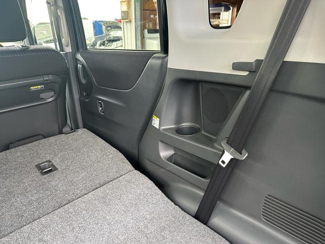 ソリオバンディット DJE 車検整備付き パワーウィンドウ パワーステアリング アイドリングSTOP サイドエアバッグ VSC ABS オートエアコン キーレスエントリーキー イモビライザー 衝突安全ボディ エアバック スマキー(21枚目)