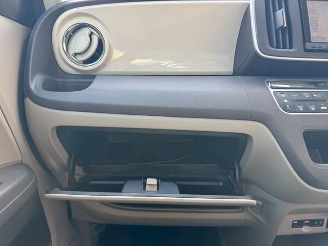 N-ONE G・Lパッケージ 車検整備付き iストップ ベンチS 盗難防止 ETC付き フルオートエアコン パワーウィンドウ 助手席エアバック バックカメラ ESC 運転席エアバッグ 衝突安全ボディ パワーステアリング ABS(20枚目)