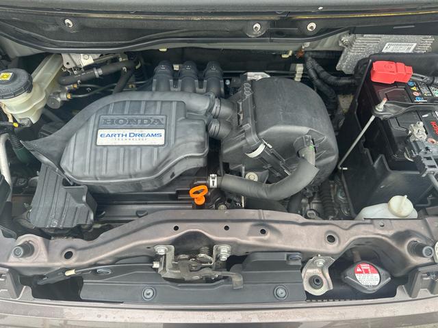 N-BOX G SSパッケージ 車検R8/7月 Iストップ イモビ スマートキー&プッシュスタート ベンチシ-ト フルオートエアコン キーレスエントリ パワーウインドウ 衝突安全ボディ 横滑防止 ABS ダブルエアバック(3枚目)