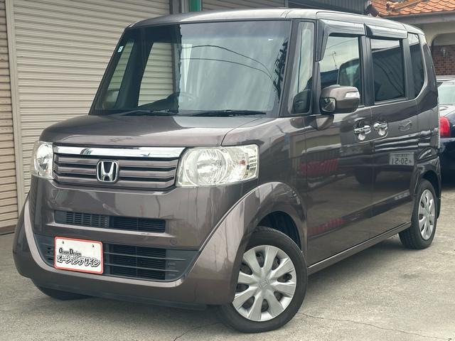 N-BOX G SSパッケージ 車検R8/7月 Iストップ イモビ スマートキー&プッシュスタート ベンチシ-ト フルオートエアコン キーレスエントリ パワーウインドウ 衝突安全ボディ 横滑防止 ABS ダブルエアバック(4枚目)