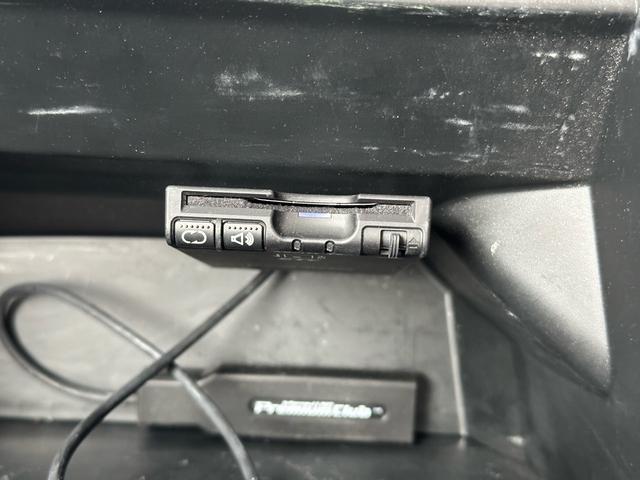 N-BOX G SSパッケージ 車検R8/7月 Iストップ イモビ スマートキー&プッシュスタート ベンチシ-ト フルオートエアコン キーレスエントリ パワーウインドウ 衝突安全ボディ 横滑防止 ABS ダブルエアバック(40枚目)