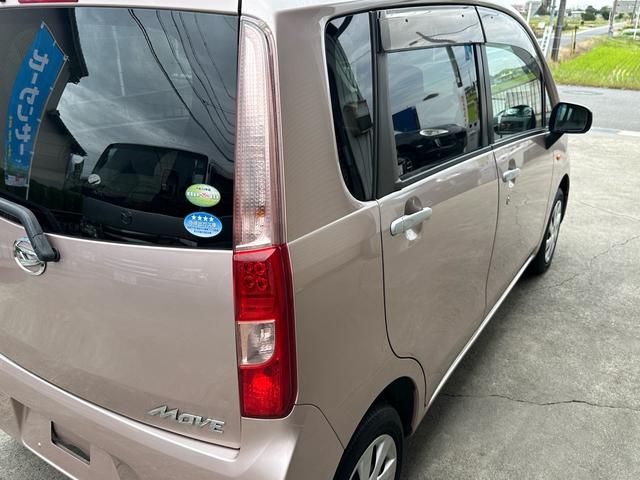 ムーヴ L 車検R8/4 盗難防止アラーム PS PW ベンチシートフルフラット AC キーレス付き 運転席助手席エアバック 運転席エアバッグ フロントベンチシート 衝突安全ボディ ABS(12枚目)