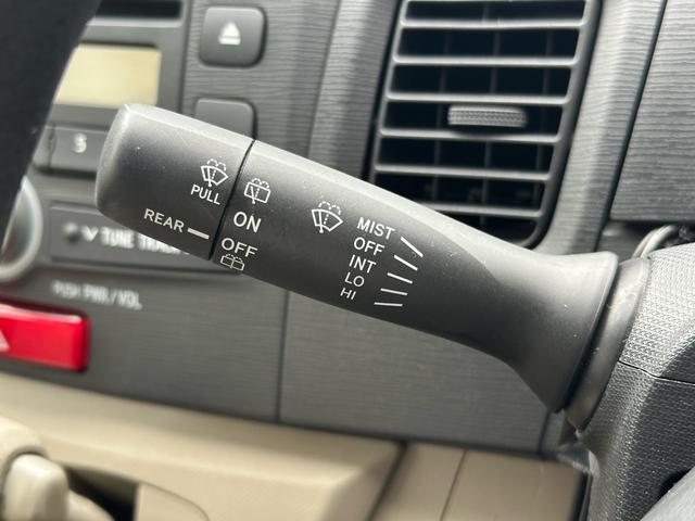 ムーヴ L 車検R8/4 盗難防止アラーム PS PW ベンチシートフルフラット AC キーレス付き 運転席助手席エアバック 運転席エアバッグ フロントベンチシート 衝突安全ボディ ABS(46枚目)