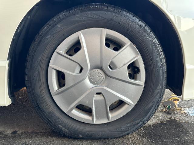 フリードスパイクハイブリッド ジャストセレクション　車検整備付き　Ｓキー　キーフリー　セキュリティーアラーム　横滑り防止機能　エアコン　フルフラットシート　パワーステアリング　クルーズコントロール　Ｉ－ＳＴＯＰ　パワーウィンドウ　運転席エアバッグ（44枚目）