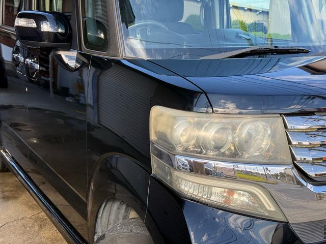 Ｎ－ＢＯＸカスタム Ｇ・Ｌパッケージ　車検整備付き　アイドリングストップ車　フロントベンチシート　スマキ－　パワーウィンドウ　盗難防止システム　オートエアコン　パワステ　キーレスエントリー　両席エアバック　ＡＢＳ　横滑り防止（8枚目）