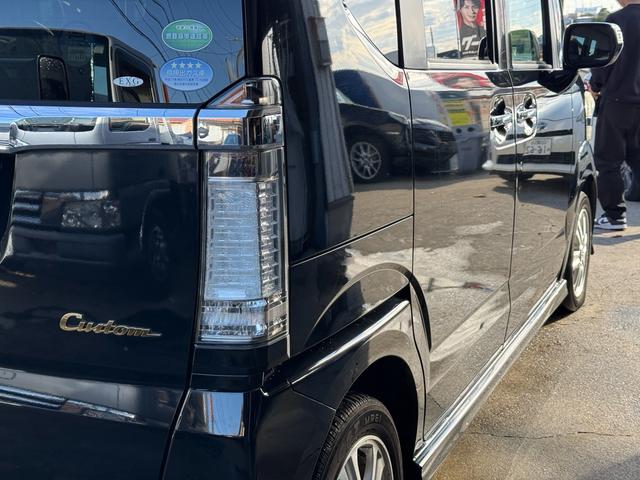 Ｎ－ＢＯＸカスタム Ｇ・Ｌパッケージ　車検整備付き　アイドリングストップ車　フロントベンチシート　スマキ－　パワーウィンドウ　盗難防止システム　オートエアコン　パワステ　キーレスエントリー　両席エアバック　ＡＢＳ　横滑り防止（13枚目）