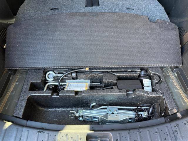 Ｎ－ＢＯＸカスタム Ｇ・Ｌパッケージ　車検整備付き　アイドリングストップ車　フロントベンチシート　スマキ－　パワーウィンドウ　盗難防止システム　オートエアコン　パワステ　キーレスエントリー　両席エアバック　ＡＢＳ　横滑り防止（22枚目）