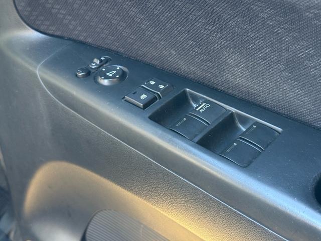 Ｎ－ＢＯＸカスタム Ｇ・Ｌパッケージ　車検整備付き　アイドリングストップ車　フロントベンチシート　スマキ－　パワーウィンドウ　盗難防止システム　オートエアコン　パワステ　キーレスエントリー　両席エアバック　ＡＢＳ　横滑り防止（37枚目）