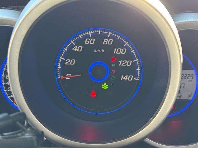 Ｎ－ＢＯＸカスタム Ｇ・Ｌパッケージ　車検整備付き　アイドリングストップ車　フロントベンチシート　スマキ－　パワーウィンドウ　盗難防止システム　オートエアコン　パワステ　キーレスエントリー　両席エアバック　ＡＢＳ　横滑り防止（57枚目）