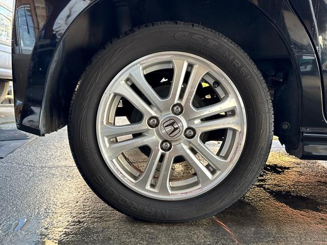 Ｎ－ＢＯＸカスタム Ｇ・Ｌパッケージ　車検整備付き　アイドリングストップ車　フロントベンチシート　スマキ－　パワーウィンドウ　盗難防止システム　オートエアコン　パワステ　キーレスエントリー　両席エアバック　ＡＢＳ　横滑り防止（63枚目）