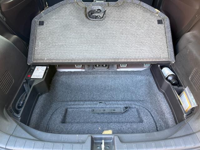 Ｎ－ＯＮＥ プレミアム・Ｌパッケージ　車検整備付き　ＥＣＯＮモード　両席エアバック　フルオートエアコン　スマートキ－　セキュリティー　エアバック　キーレス　パワーウインド　衝突安全ボディ　横滑防止装置　ＡＢＳ　サイドカーテンエアバック（21枚目）