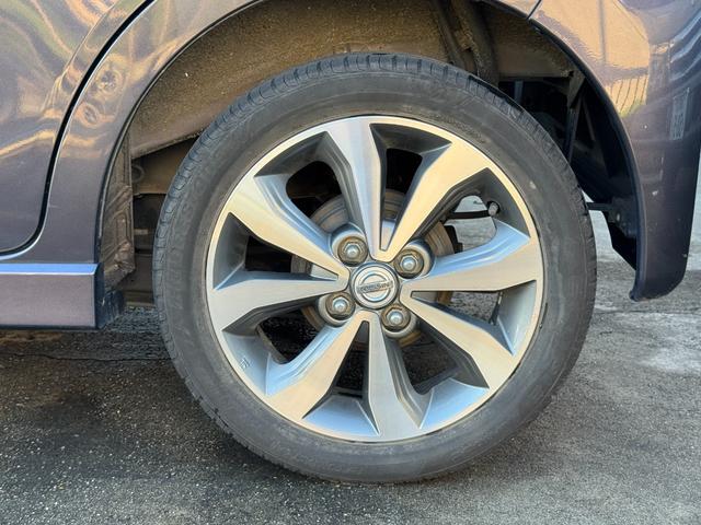 デイズ ハイウェイスター　Ｇターボ　車検Ｒ８／１２　運転席エアバッグ　スマキー　ベンチシート　バックモニター　セキュリティーアラーム　エアコン　ＡＢＳ　パワステ　キーレスエントリー　助手席エアバック　衝突安全ボディ　フロントカメラ（51枚目）