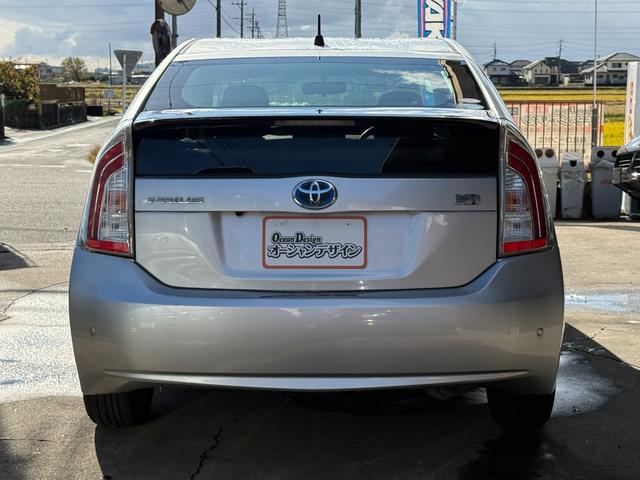 プリウス S 車検整備付き デュアルエアバック 運転席エアバック 助手席エアバック イモビライザー AUTOエアコン 衝突安全ボディ ABS サイドエアバッグ パワーステアリング パワーウィンドウ(18枚目)