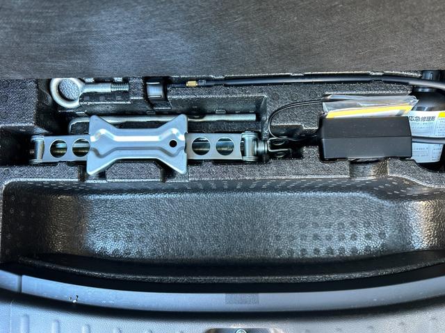 Ｎ－ＢＯＸ Ｇ　ＳＳパッケージ　車検Ｒ８／６　Ｉストップ　ダブルエアバック　イモビ　スマートキー＆プッシュスタート　ベンチシ－ト　フルオートエアコン　キーレスエントリ　パワーウインドウ　衝突安全ボディ　横滑防止　運転席エアバッグ（16枚目）