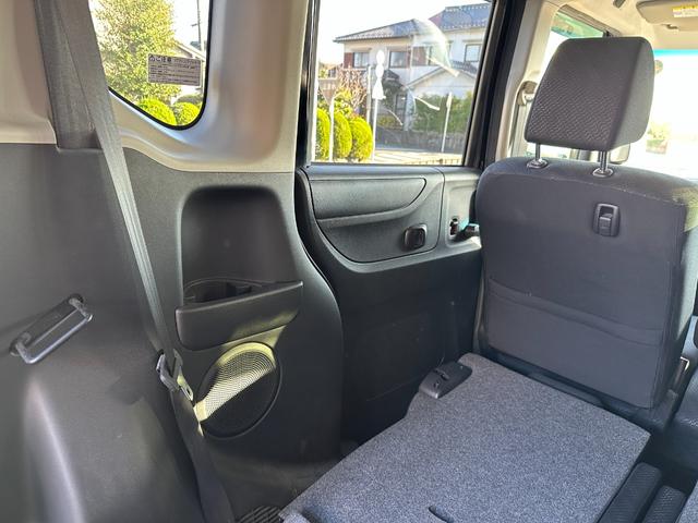 Ｎ－ＢＯＸ Ｇ　ＳＳパッケージ　車検Ｒ８／６　Ｉストップ　ダブルエアバック　イモビ　スマートキー＆プッシュスタート　ベンチシ－ト　フルオートエアコン　キーレスエントリ　パワーウインドウ　衝突安全ボディ　横滑防止　運転席エアバッグ（17枚目）