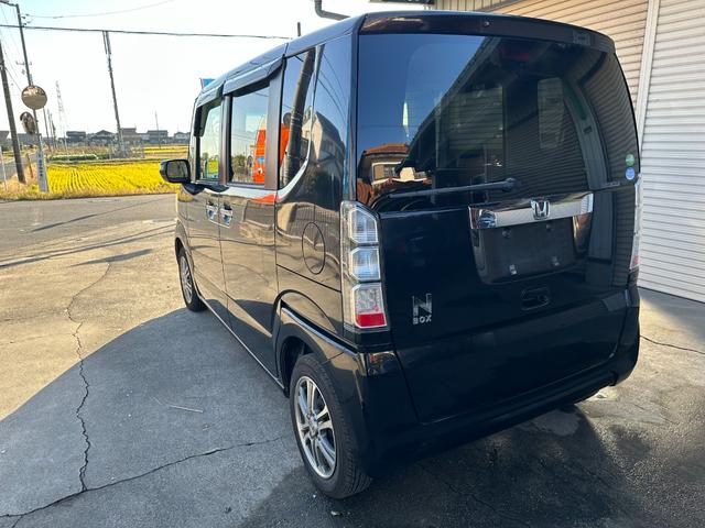 Ｎ－ＢＯＸ Ｇ　ＳＳパッケージ　車検Ｒ８／６　Ｉストップ　ダブルエアバック　イモビ　スマートキー＆プッシュスタート　ベンチシ－ト　フルオートエアコン　キーレスエントリ　パワーウインドウ　衝突安全ボディ　横滑防止　運転席エアバッグ（19枚目）