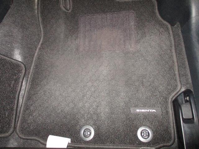 シエンタ Ｇ　クエロ　フルセグＴＶ付きＳＤナビバックモニター　ＣＤＤＶＤ再生　Ｂｌｕｅｔｏｏｔｈ　ＥＴＣ　スマートキー（スペアキー付）　ＬＥＤヘッドライト　両側電動スライドドア　ＩＣＳ　４ＷＤ　シートヒーター　バイザー（34枚目）